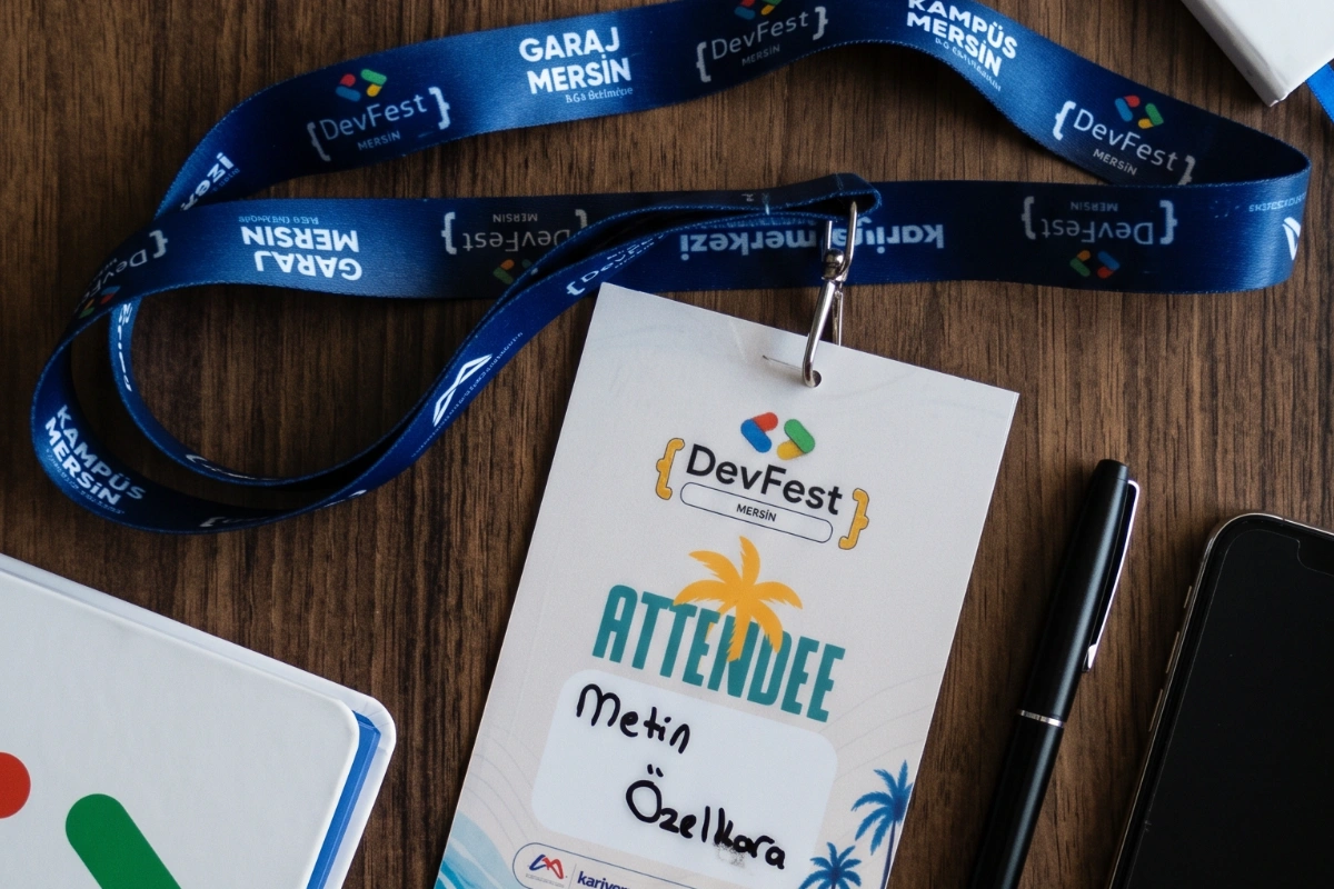 GDG Mersin DevFest 2026 yaka kartı Metin Özelkara